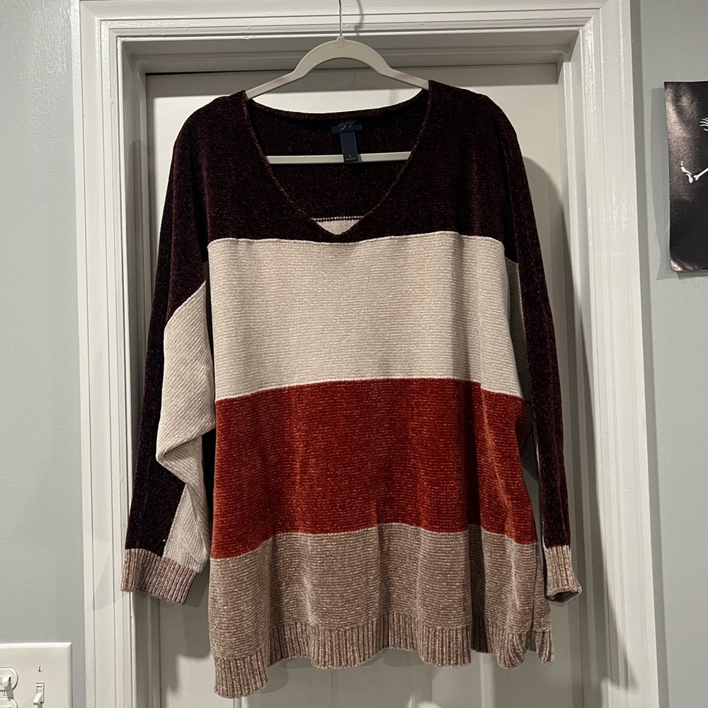 Daytrip Multicolor V-Neck Sweater